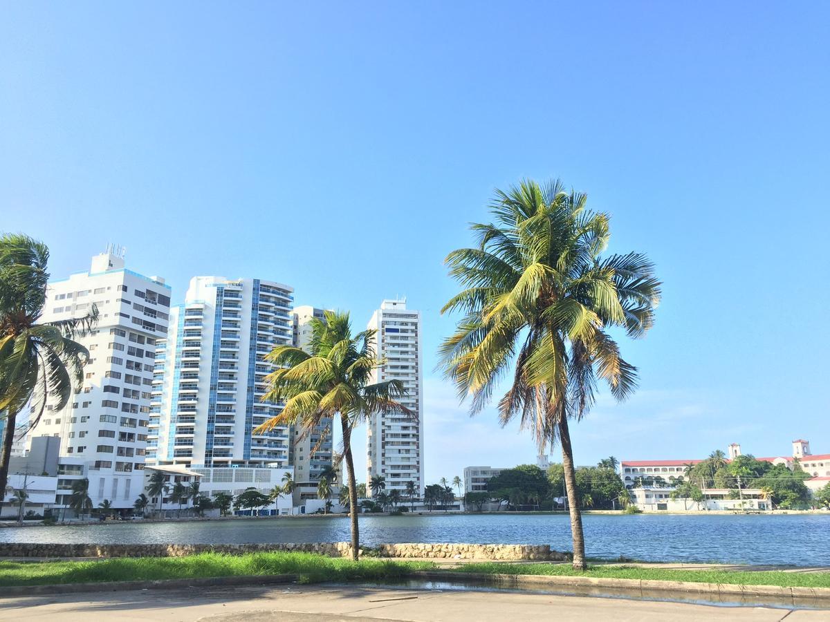 Con Hermosa Vista Y Cerca De Playas Apartment