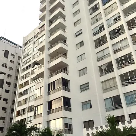 Con Hermosa Vista Y Cerca De Playas
