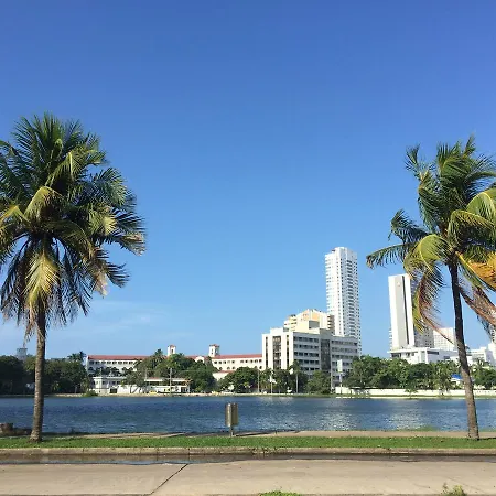 Con Hermosa Vista Y Cerca De Playas Apartamento Cartagena
